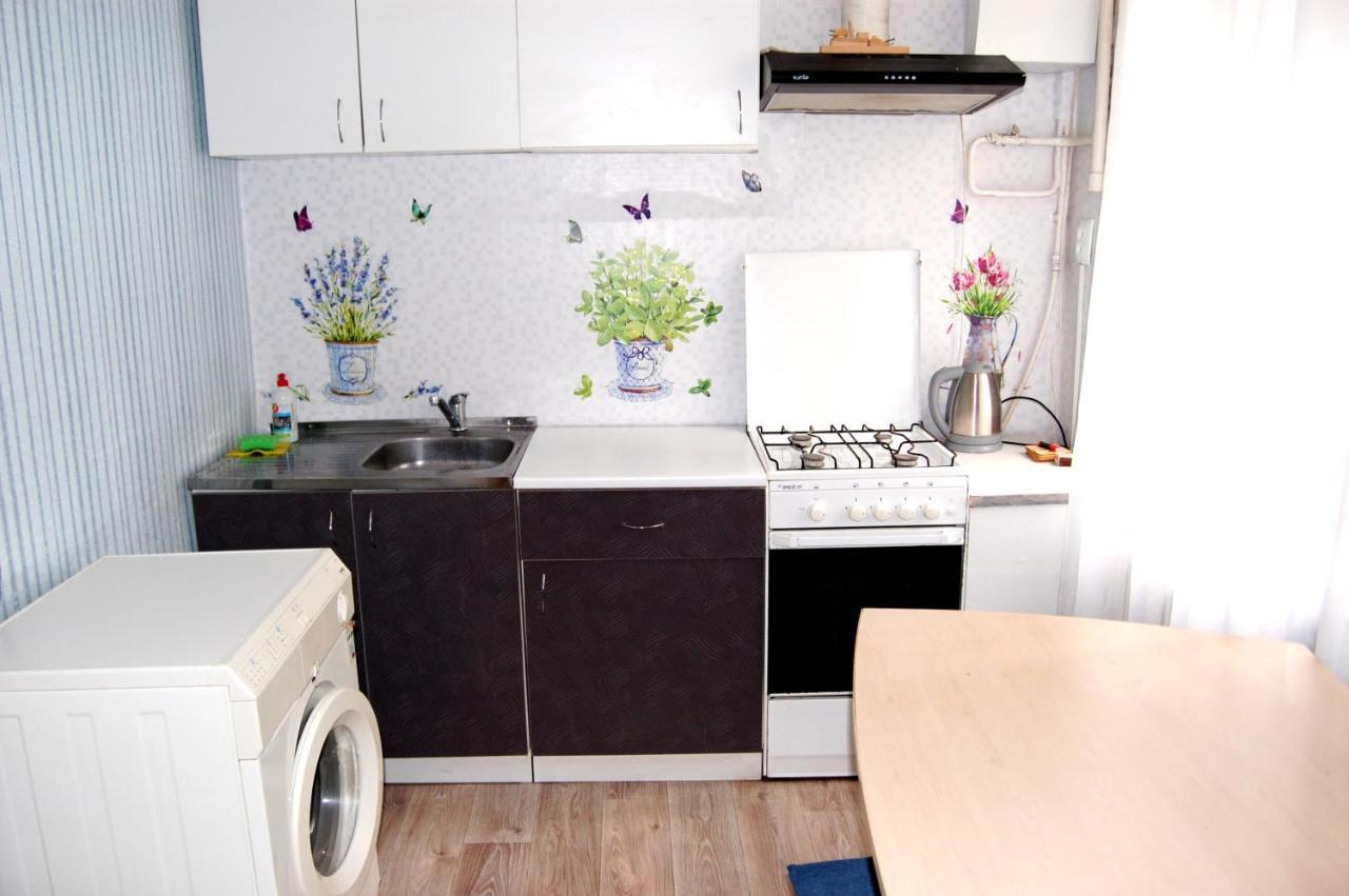 Standard Apartment on Umanskaya Kiev Dış mekan fotoğraf