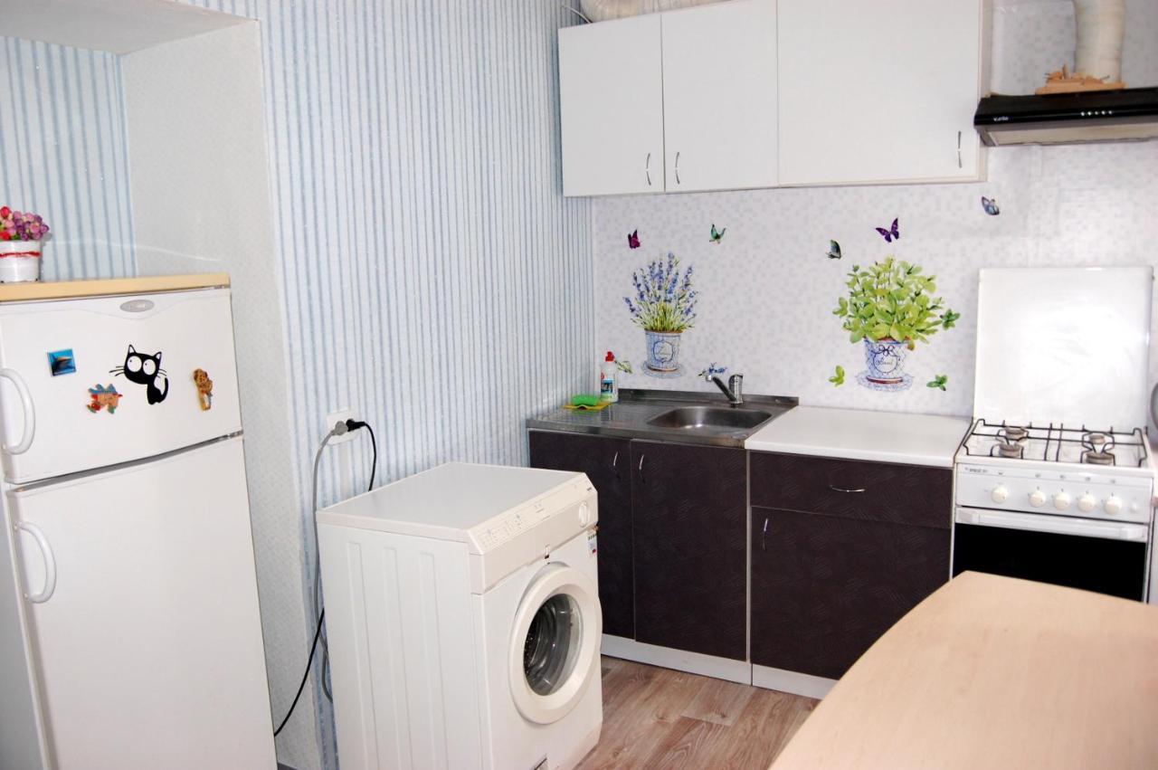Standard Apartment on Umanskaya Kiev Dış mekan fotoğraf