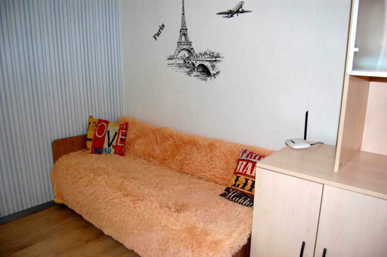 Standard Apartment on Umanskaya Kiev Dış mekan fotoğraf